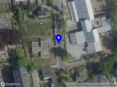 Brandweer met grote spoed naar de Heindertweg in Aarle-Rixtel vanwege afhijsen patient