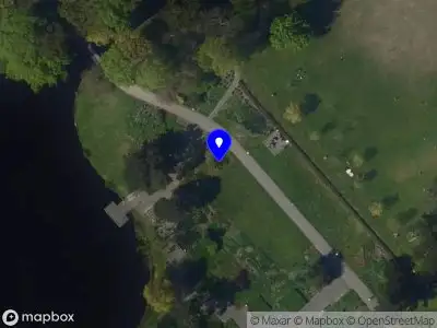 Brandweer met grote spoed naar de Henriëtte Roland Holstweg in 's-Gravenhage