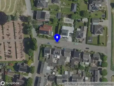 Ambulance met gepaste spoed naar de Meester Ronckenstraat in Arcen