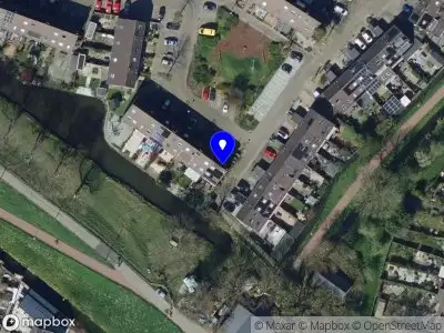 112 melding Ambulance met grote spoed naar de Zilverschoon in Hoogvliet Rotterdam