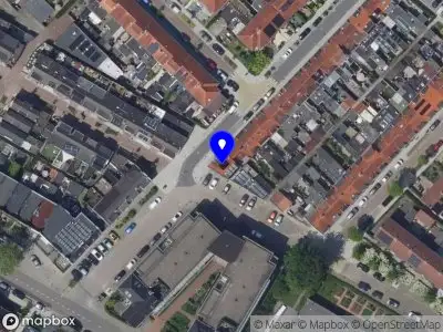 Ambulance met gepaste spoed naar de Noteboomstraat in Zwijndrecht