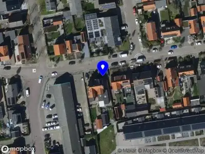 Ambulance met grote spoed naar de Burgemeester C Zaaijerlaan in Dirksland
