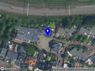 Ambulance met grote spoed naar de Beatrixplantsoen in Zandvoort
