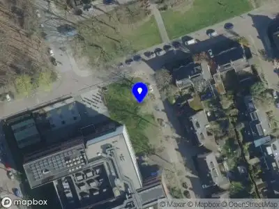 Brandweer met gepaste spoed naar de Van den Boenhoffstraat in Nijmegen