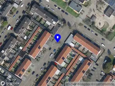 Brandweer met grote spoed naar de Musschenbroekstraat in Oosterhout vanwege gebouwbrand