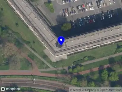 Ambulance met gepaste spoed naar de Albert Schweitzerplaats in Rotterdam