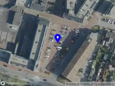 Politie naar de Amaliaplein in Beuningen vanwege aanrijding met letsel