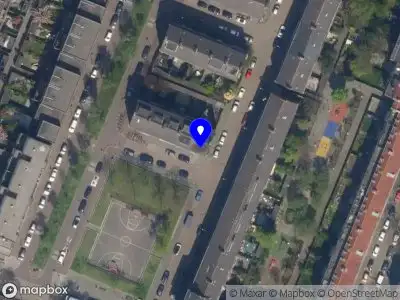 112 melding Ambulance met gepaste spoed naar de Meikeverstraat in Rotterdam