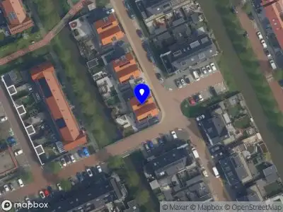 Ambulance met gepaste spoed naar de Van Doornicksingel in Wateringen