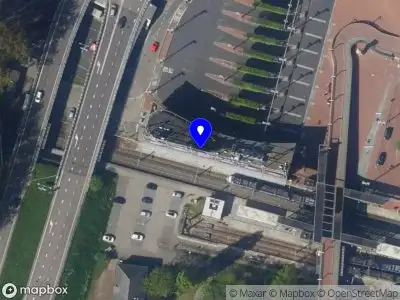 Brandweer met gepaste spoed naar de Centrum West in Zoetermeer vanwege een liftopsluiting