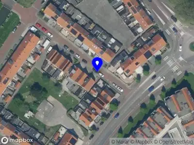 Ambulance naar de Begoniastraat in Volendam