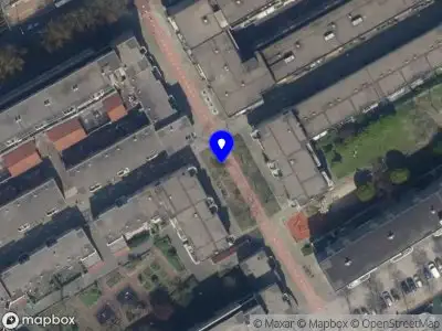 Politie naar de Valkenstraat in Rotterdam
