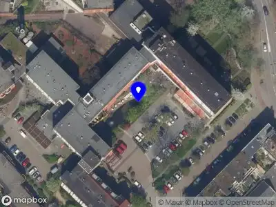 Brandweer met gepaste spoed naar de Gordonstraat in Schiedam vanwege een buitenbrand