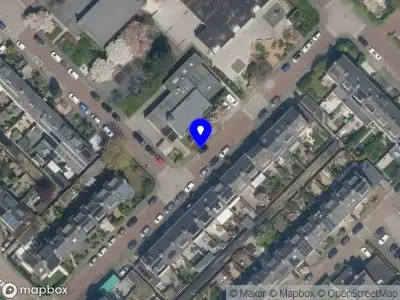 Ambulance met grote spoed naar de Houtsnipstraat in Maassluis