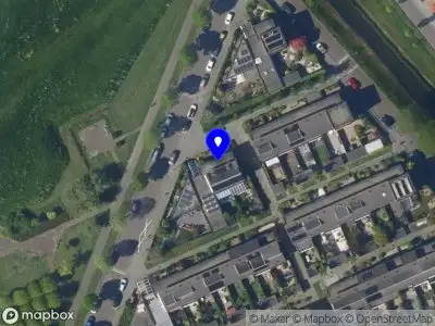 Ambulance met grote spoed naar de Boterbloemveld in 's-Gravenhage