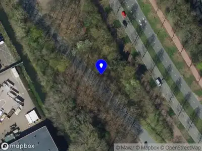 Brandweer met grote spoed naar de Bergstoep in Rotterdam vanwege gebouwbrand