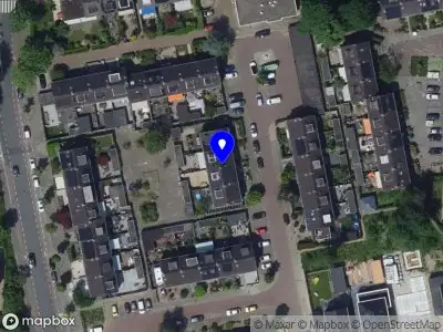 Ambulance met gepaste spoed naar de De Jagerweg in Dordrecht
