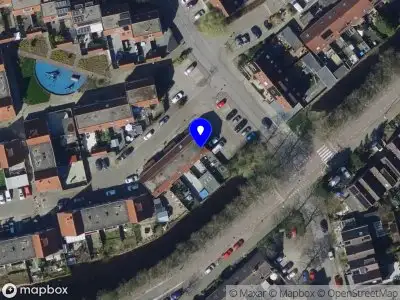 Ambulance met gepaste spoed naar de De Curaçao in Hellevoetsluis