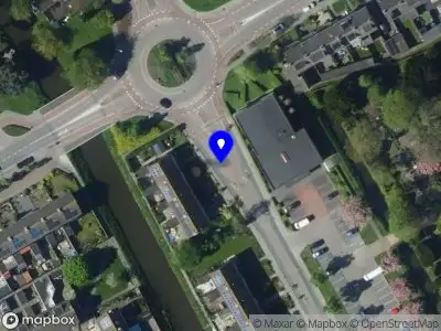 Ambulance met grote spoed naar de Compagniesingel in Medemblik