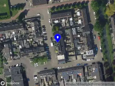 Ambulance met grote spoed naar de Van Leijdenstraat in Hardinxveld-Giessendam