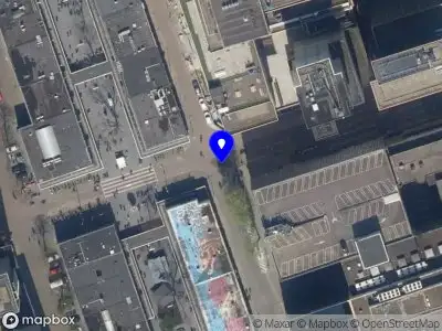 Brandweer met grote spoed naar de Hennekijnstraat in Rotterdam