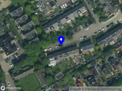 Ambulance met grote spoed naar de Binnenweeren in Broek in Waterland