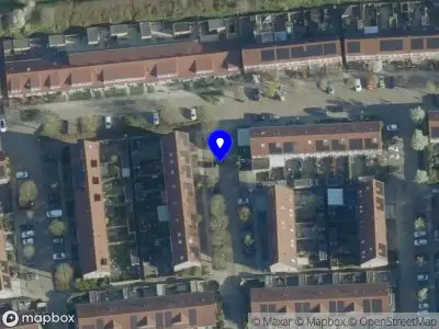 Ambulance met grote spoed naar de Martinus Nijhoffstraat in Gorinchem