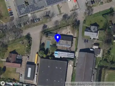 Brandweer met grote spoed naar de Atoomweg in Roosendaal vanwege gebouwbrand