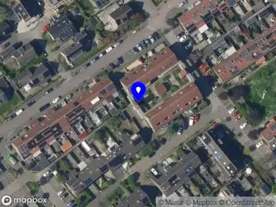 Ambulance met gepaste spoed naar de De Duikerhof in Linschoten vanwege afhijsen patient