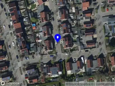 Ambulance met grote spoed naar de Sweelinckstraat in Dirksland