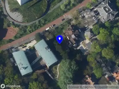 Ambulance met gepaste spoed naar de Willem Lodewijklaan in 's-Gravenhage