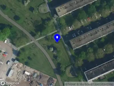 Ambulance met grote spoed naar de Jisperveldstraat in Amsterdam