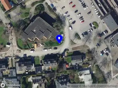 Ambulance met grote spoed naar de Dr. Kuyperstraat in Barendrecht