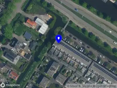 Politie met grote spoed naar de Vätternkade in Amsterdam vanwege ongeval met letsel