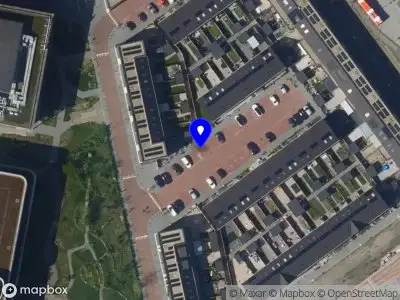 Ambulance met grote spoed naar de Cornelia de Langeweg in 's-Gravenhage