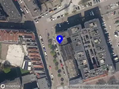 112 melding Ambulance met gepaste spoed naar de Oostkousdijk in Rotterdam