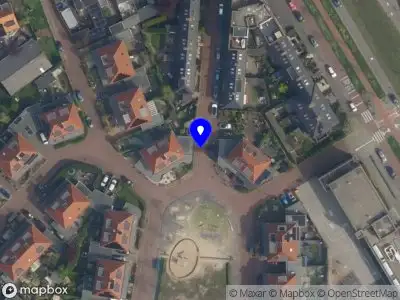 Ambulance met grote spoed naar de Luchtenburglaan in 's-Gravenhage