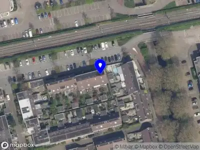Ambulance met grote spoed naar de Luit in Rotterdam