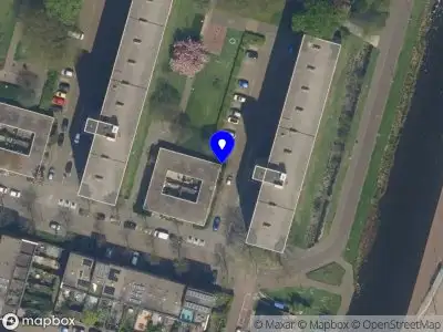 Ambulance met grote spoed naar de Delflandseweg in Schiedam