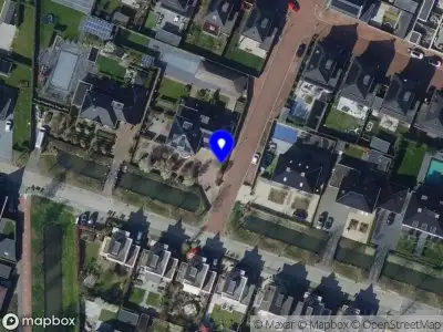 Ambulance met gepaste spoed naar de Kloosring in Oud-Beijerland