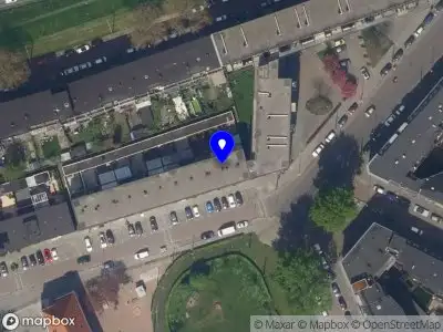Ambulance met grote spoed naar de Gaesbeekstraat in Rotterdam