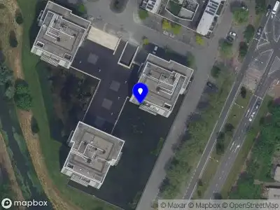 Brandweer met gepaste spoed naar de Leede in Roosendaal vanwege een buitenbrand