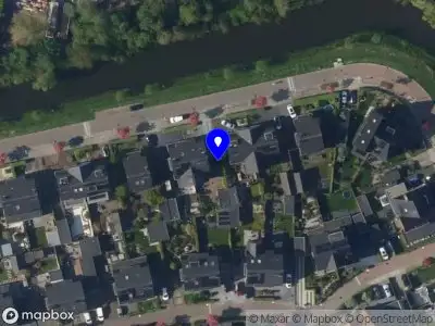 Ambulance met grote spoed naar de Renaissancelaan in Alphen aan den Rijn