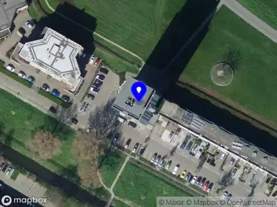 Ambulance met gepaste spoed naar de Maasboulevard in Spijkenisse