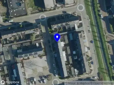 Brandweer met grote spoed naar de Manetplein in Zaltbommel vanwege stankoverlast