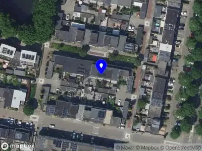 Ambulance met grote spoed naar de Palissander in Dordrecht