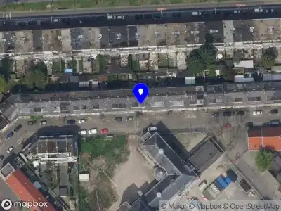 Ambulance met grote spoed naar de Ploegstraat in Rotterdam