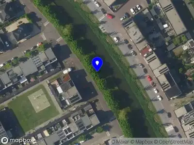 Traumahelikopter met grote spoed naar de Saturnussingel in Almere