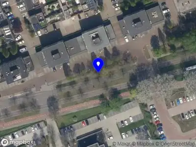Ambulance met gepaste spoed naar de Churchillsingel in Vlaardingen