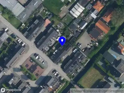 Ambulance met grote spoed naar de Oude Kruisweg in Cruquius